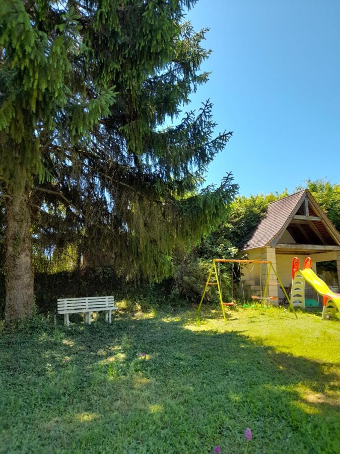 Maison Dans Ecrin De Verdure En Perigord Noir Saint-Cyprien  Zewnętrze zdjęcie